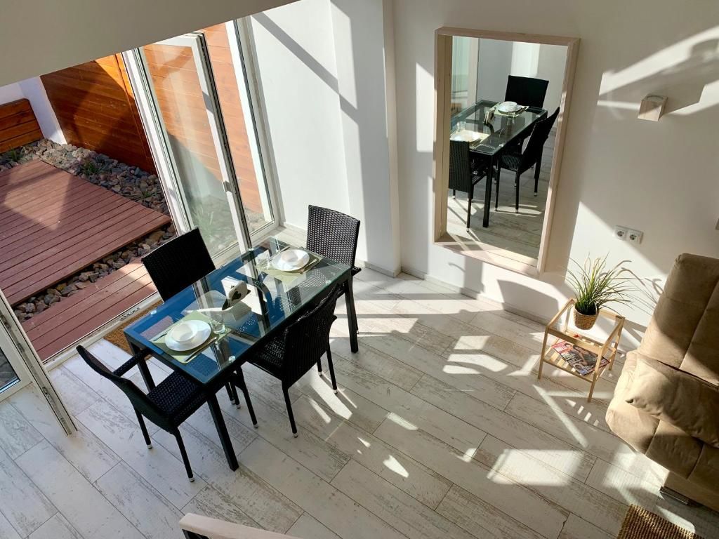 Апартаменты 2х-уровневые апартаменты с террасой в центре Витебска Витебск-33